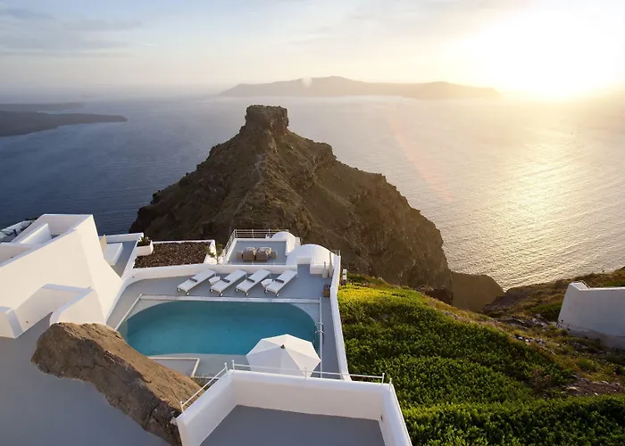 Hotel Grace Hotel, Collection