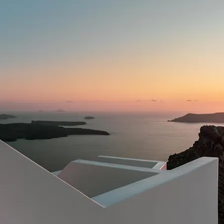 Grace Hotel, Collection Hotel 5*