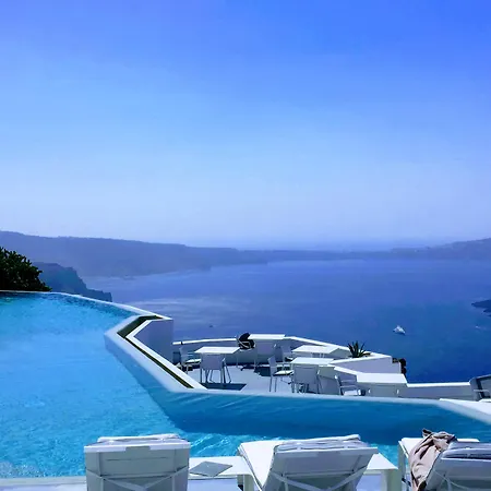 Hotel Grace Hotel, Collection