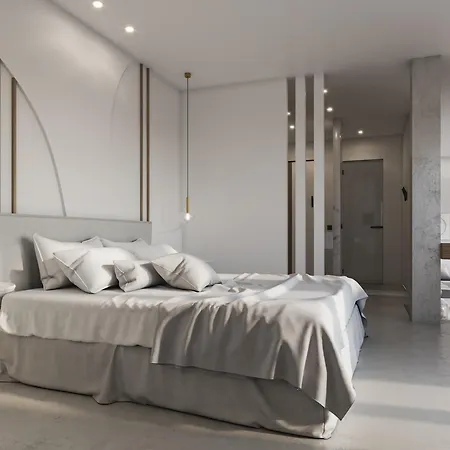 Grace Hotel, Collection Hotel 5*