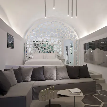 Grace Hotel, Collection 5*