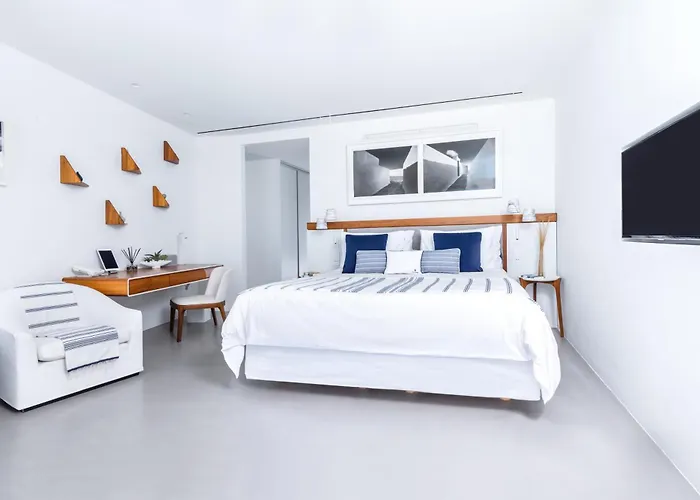 Grace Hotel, Collection 5*