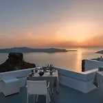 Grace Hotel, Collection