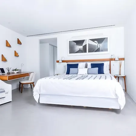 Grace Hotel, Collection 5*